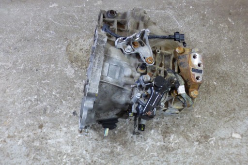 gearbox, WCJ6 K 874509 przeb.150tys.km 85kw KIA SPORTAGE III 1.7CRDI