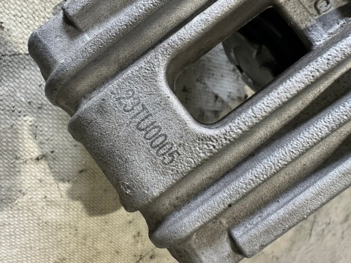 třmen brzdový levý záď VOLKSWAGEN VW PASSAT B5 FL 1.9TDI 23TU0005