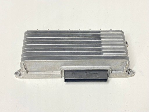 amplifier radia Audi A4 B8 2010 8T0035223AH