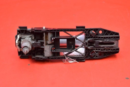 handle left front front LA7W 5L0837885B SKODA OCTAVIA 3 III 13-17