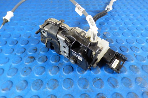 lock door right front 6PIN stBDB EUROPA OPEL CORSA F PEUGEOT 208 II