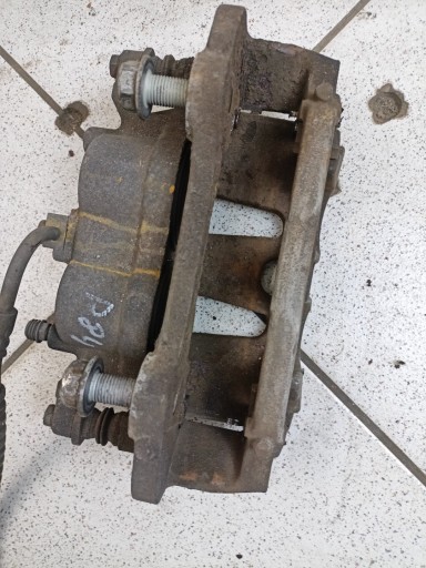 caliper brake front left side Dodge Grand Caravan 5 facelift 2015