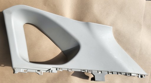 Blende Abdeckung rechts hinten Blende Abdeckung SLUPKA C TOYOTA RAV4 V ORYG.