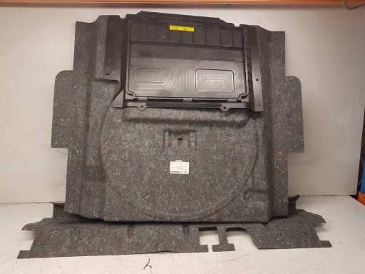 upholstery WNEKI boot AUDI Q5 8R0863462
