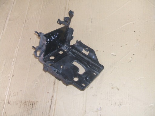 TOYOTA PRIUS II КОРПУС БАЗА БАТАРЕИ