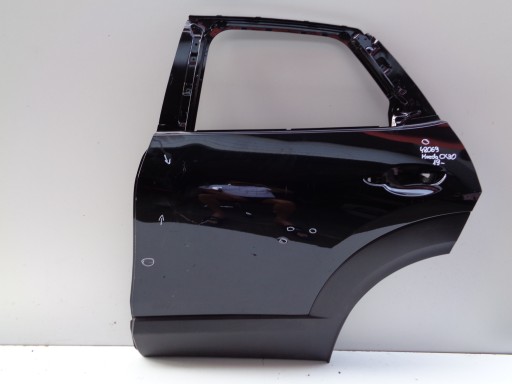 Левая задняя дверь mazda cx30 19- нет 48069