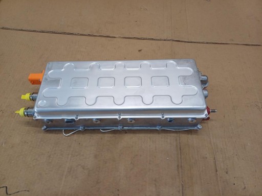 05185088at-001 - Зарядний пристрій jeep grand cherokee 05185088at