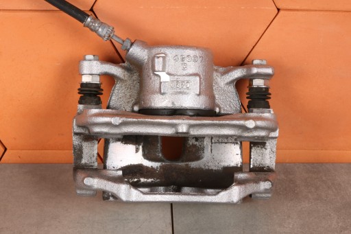 BMW F40 F44 F45 F46 X1 F48 caliper brake left front 54/24/307 6860265