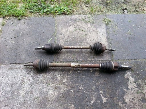 CITROEN C3 1.4 16V автомат 02-09 полос правый