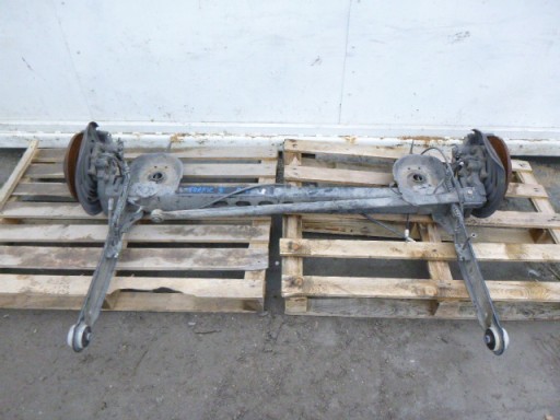 Балка задньої підвіски, міст trac iii vivaro