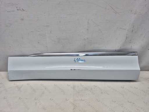 VW TIGUAN II 5NA R-LINE moulding door left front front 5NA854939M