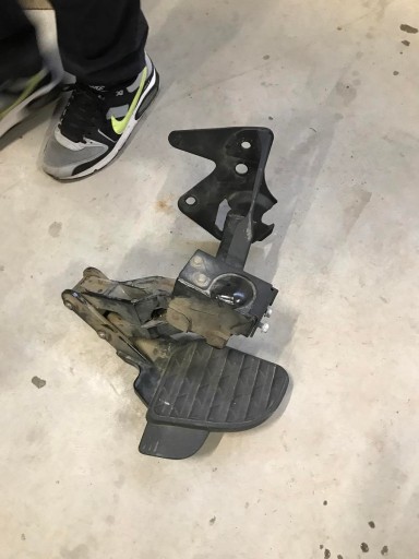 P6838490 - DODGE RAM DT 2019-2023 ЗАДНЯ ПІДНІВКА ЗАДНЯ БАРНА ПІДНІВКА