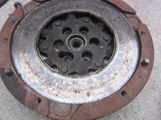 BMW F20 F21 F22 wheel flywheel clutch M135i 135i 21207638495 7638495