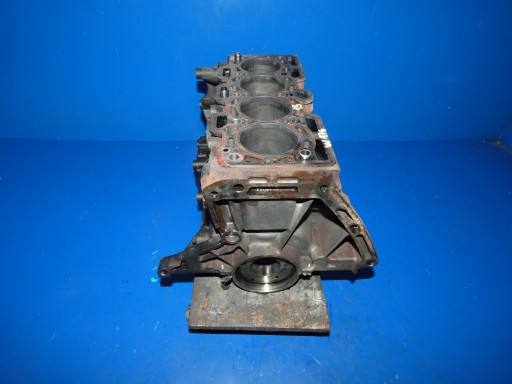 A W176 B W246 W117 1.5 D BLOK of the engine 607951