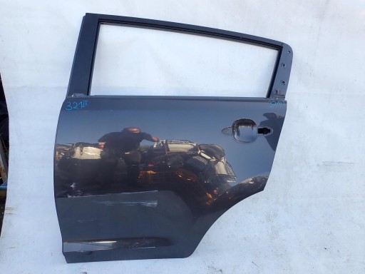 KIA SPORTAGE III 3 10-15 door rear part rear. left