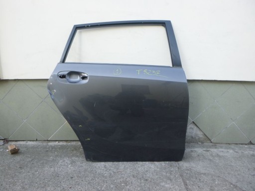 TOYOTA VERSO II 2 R2 2009- door right rear.