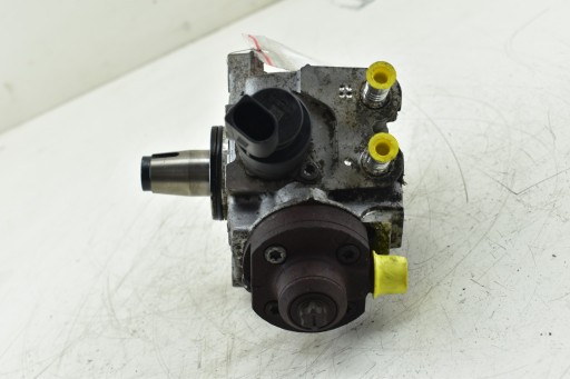 Einspritzpumpe BMW E81 E87 E60 E61 E90 E91 X3 E83 2.0 D 7797874 0445010506