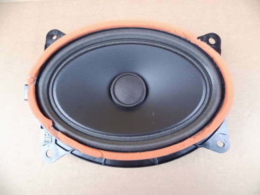 Toyota Land Cruiser J150 speaker door przednich JBL 8615060240