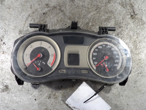 Renault Clio III dials, liczniki 1,5DCI 8200582709 G