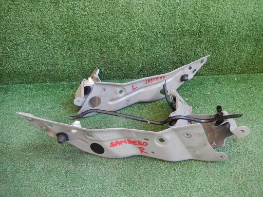 КРОНШТЕЙН СТЕКЛА DACIA SANDERO III STEPWAY 2023 ПРАВЫЙ