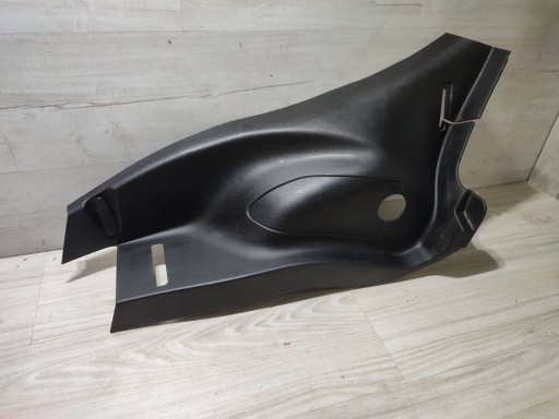 Fiat Tipo 2018 rear part side left cover lower slupka / D