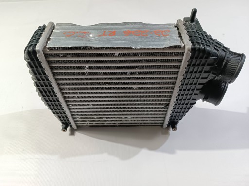 radiator air intercooler right Maserati Ghibli SQ4 2013