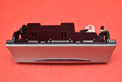 pepeljara 3C0863284G VW PASSAT CC 08-12