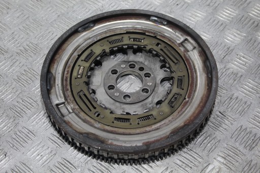 wheel flywheel SMART FORTWO W453 123101313R