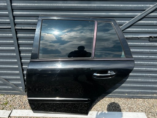 MERCEDES W211 door left left rear part rear. 197 C197 KOMBI