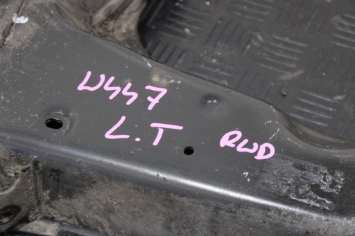 querlenker links heck MERCEDES V-klasse W447 2023