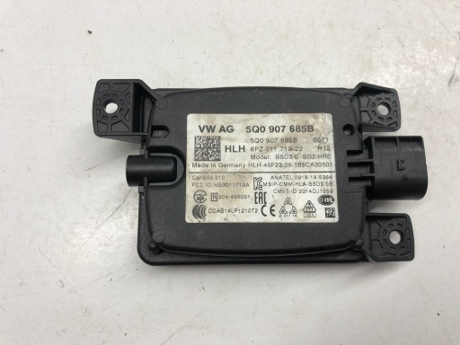 VW GOLF VII ПОМОЩНИК ПО ПОЛОСЕ ДВИЖЕНИЯ 5Q0907685B