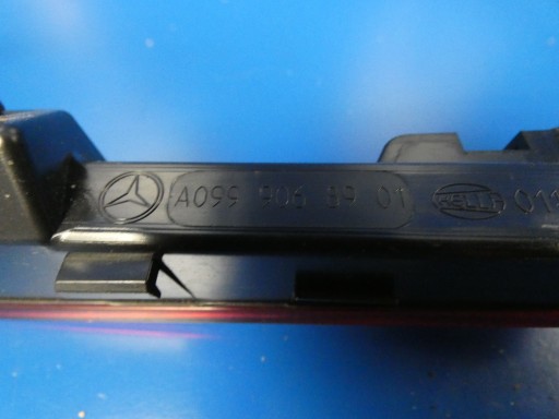 MERCEDES A180 W177 TRZECIE Leuchte STOP