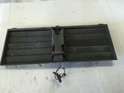 Решетка радиатора maserati levante c63537100