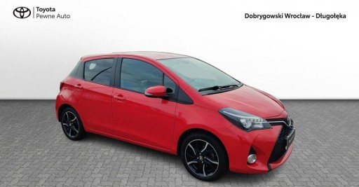 Toyota Yaris III Hatchback 5d Facelifting 1.33 Dual VVT-i 99KM 2015