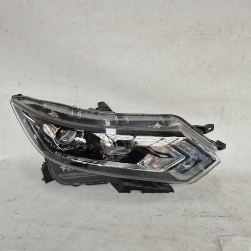 NISSAN QASHQAI 2 II J11 LIFT 17- light right front front lens+ LED