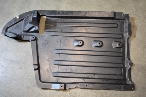 perfect condition cover cover chassis BMW X7 G07 1