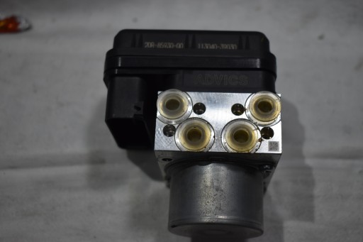 2DR-85930-00 - YAMAHA MT09 FJ09 TRACER ABS НАСОС