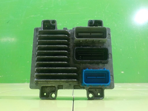 17AB43 24 - Opel corsa e 1.2 b 15r 3d компьютерный контроллер двигателя 12669322 12668866