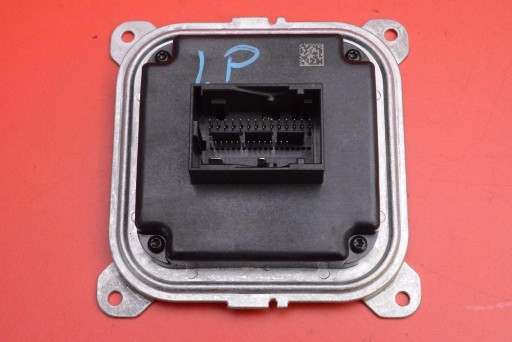 control unit module LED left 260555036R NISSAN QASHQAI 3 III J12 LIFT 24-25