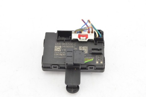 Модуль задней двери 4M0959595E AUDI Q7 SQ7 4M