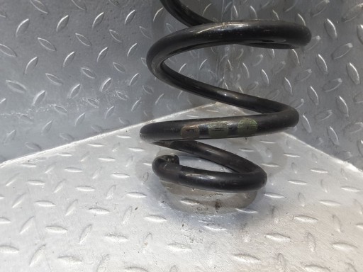 spring front Audi Q5 SQ5 8R0411105AS