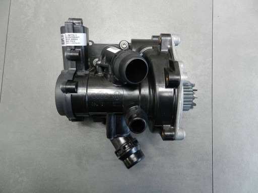 CAX12787 - Audi S3 A3 8Y водяний насос 06L121111M