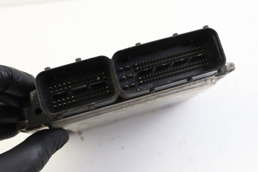 SKODA FABIA II MK2 computer control unit of the engine 1.9 TDI 03G906013M 0281013442