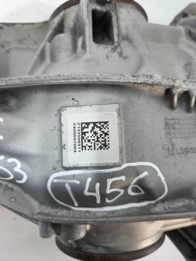 Mercedes-Benz GLC X253 C253 differential rear 2133508911 (T456)
