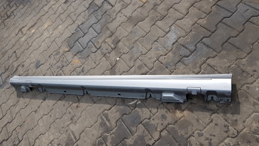 Mercedes W205 cover of the threshold left A205690XX40