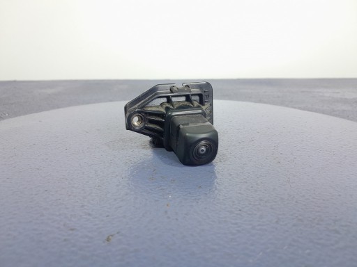 Lexus ux 250h камера заднего вида 867b0-76040