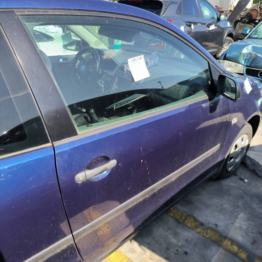 door right front LB5N VOLKSWAGEN POLO IV 9N 3D