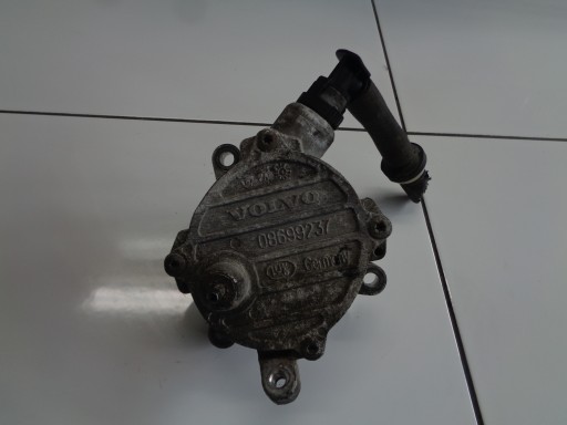 VOLVO S80 2.4 D5 вакуумний НАСОС 08699237