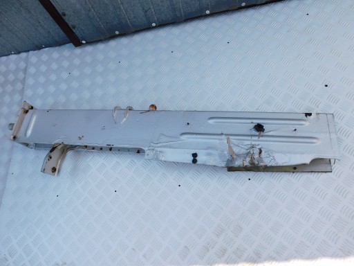 quarter right of the passenger Mercedes Sprinter 906 907 RWD Oryg 114cm