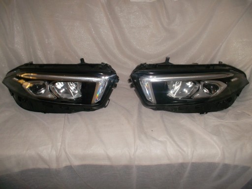 A1779062800 A1779062700 - MERCEDES A CLASS 177 W177 ПЕРЕДНІ ЛІХТАРІ